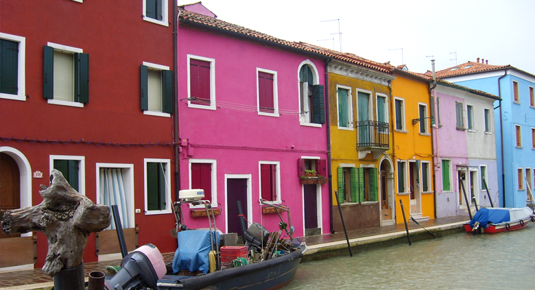 voyage venise maisons colorées